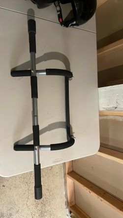 Door Jam pull-up Bar