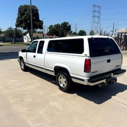 LEER Camper Shell – Fits 1988 – 1998 Chevy/GMC 1500 - White Or Trade