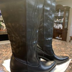 Botas Nuevas