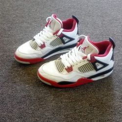 Jordan 4s 
