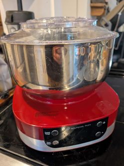 Wolfgang Puck mixer