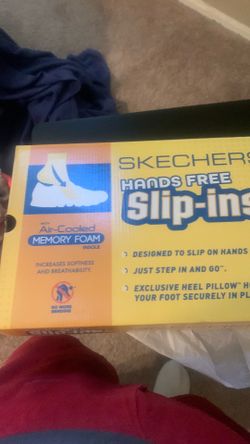New Sketchers men’s Slip Ons