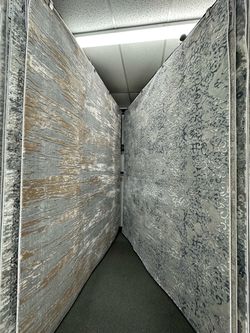 Large Area Rugs – Abstract and Floral Designs