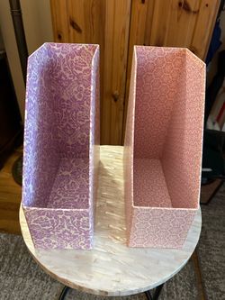 Set Of 2 Floral Pattern/Sturdy Cardboard/File Holders/Like New
