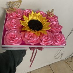 Arreglo Con Rosas Eternas