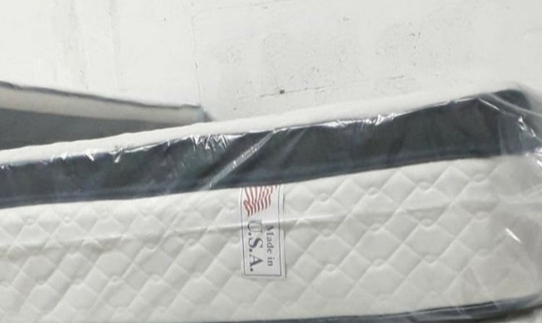 GREAT SALE QUEEN PILLOWTOP MATTRESS WITH FREE BOX SPRING