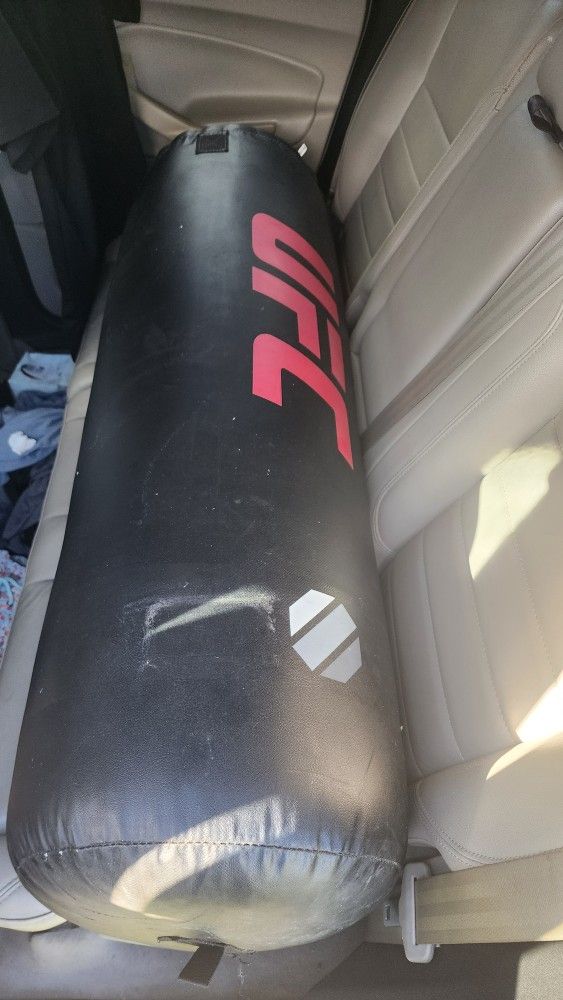 Ufc Punching  Bag 100lbs