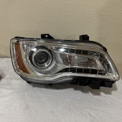 2011-2023 chrysler 300 headlight 