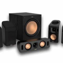 Klipsch Reference Theater Pack 5.1 Speaker System – Like New