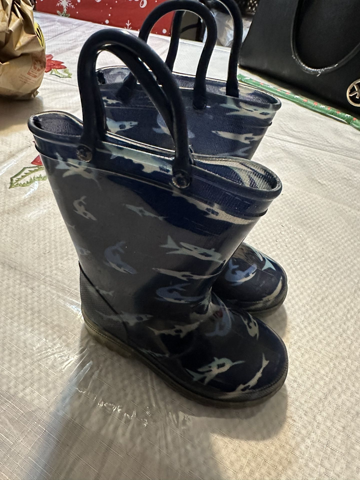 Rain Boots Size 6 Kids