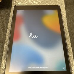 iPad Air 2, 128GB, Wi-Fi Bundle