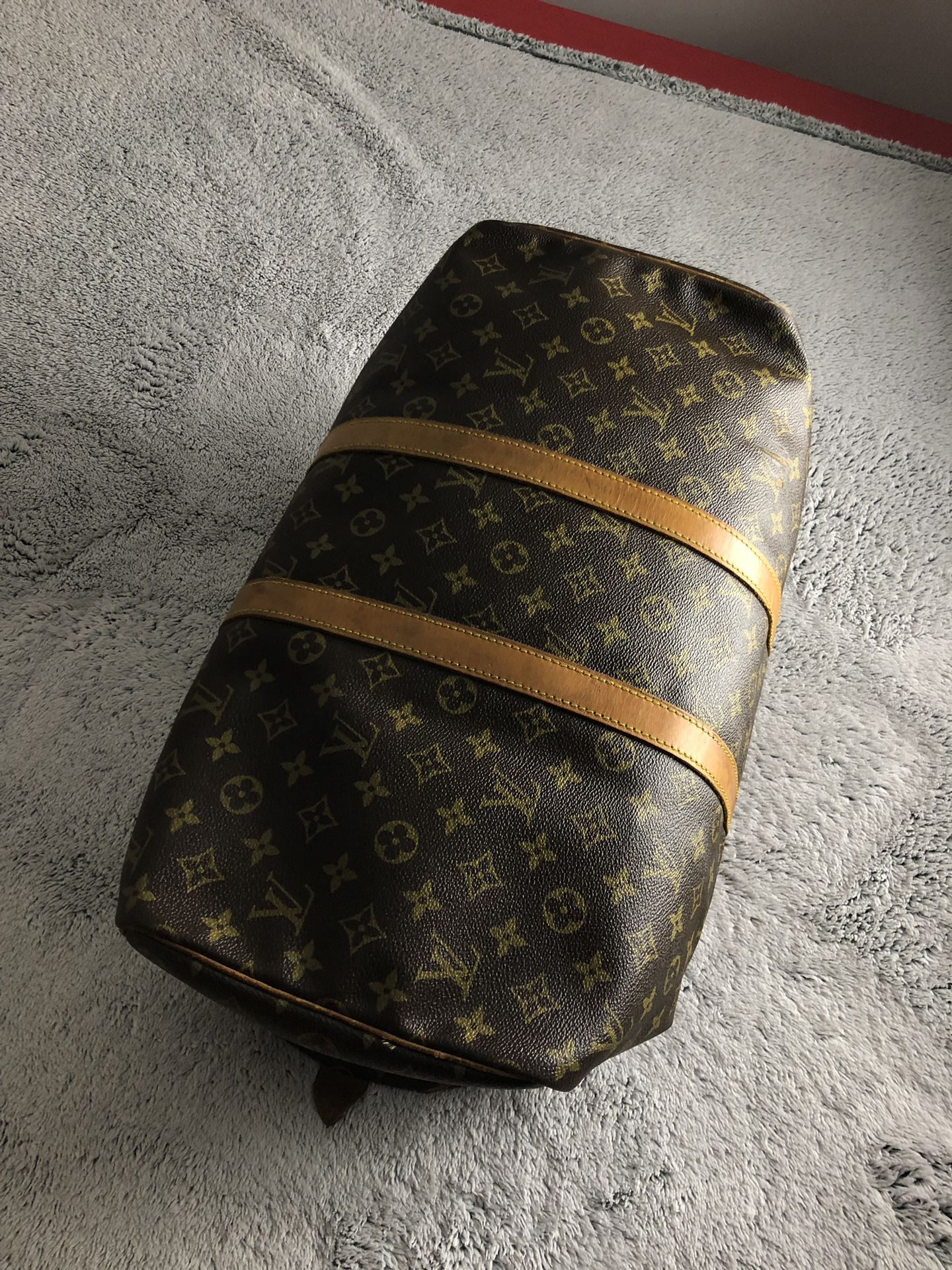 Louis Vuitton Keepall Bandoulière 45 Duffle Bag Black for Sale in Bellevue,  WA - OfferUp