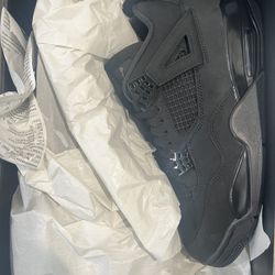Jordan 4 Retro “Black Cat” Size 5Y, 7Y, 10, 10.5, 11, and 11.5