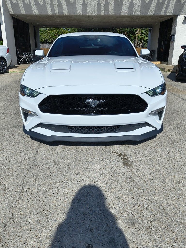 2022 Ford Mustang