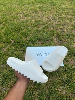 YZY YS-01 White