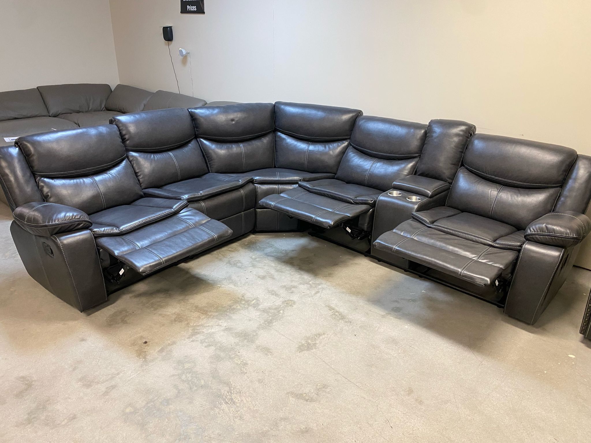 FREE DELIVERY AND INSTALLATION - Brand New (Grey) RECLINING SECTIONAL USB CHARGER 🔌 AND HOT CABLE