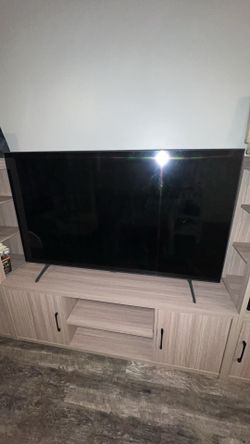 60 Inch Samsung Smart TV