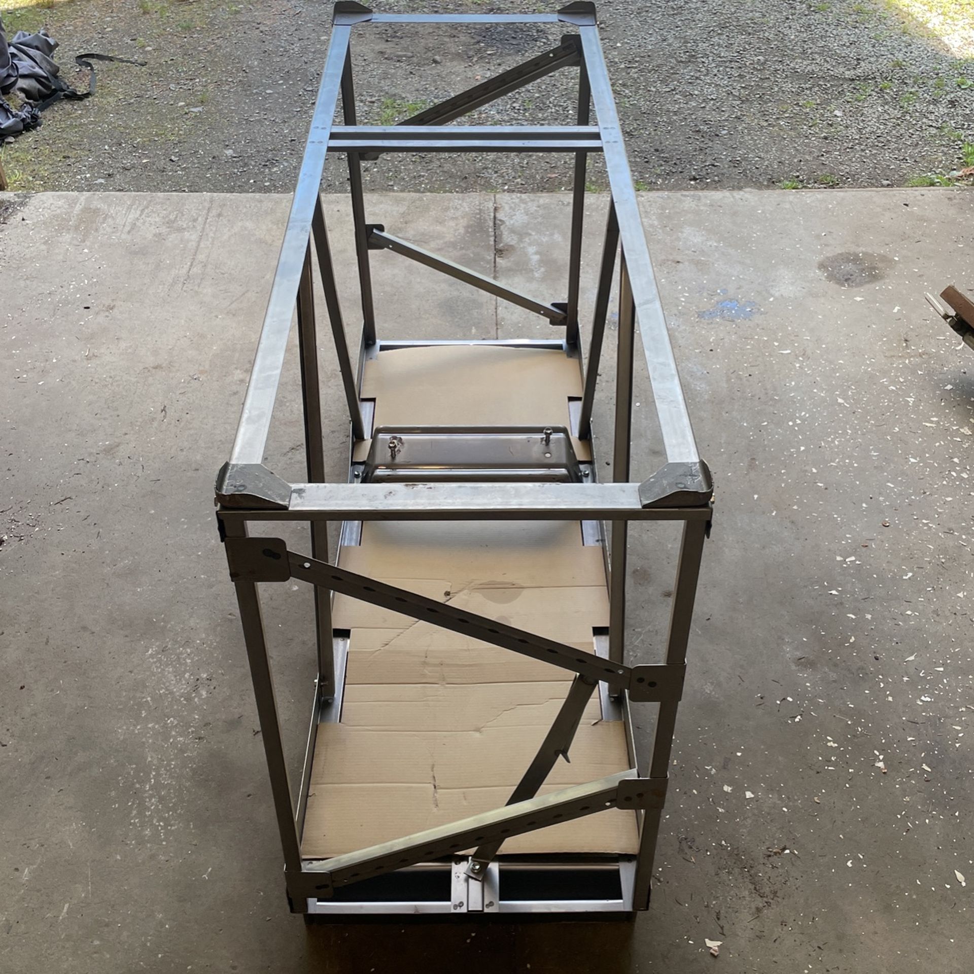 Outboard Motor Shipping Crate for Sale in Arlington, WA OfferUp