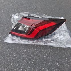 Honda Civic Hatchback Taillight 