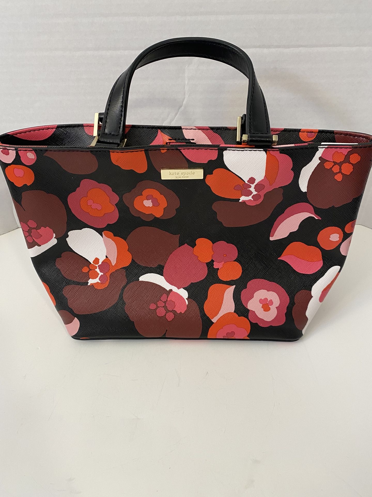 Kate Spade New York Juno Grant Street Grainy Vinyl Floral Satchel Tote Womens Purse