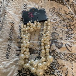 Pearls Set