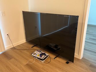 Samsung 85 inch Smart Tv