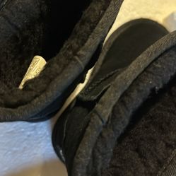 Garage sale starts right now  4099 Sweetsprings Terrace Powder Springs  Running creek Subdivision Four seven zero , five seven four , nine one seven f