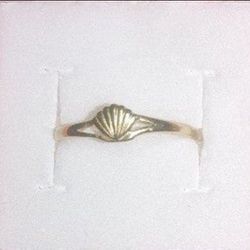 14k gold seashell toe ring