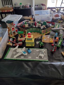 Thomas The Tank (Wooden Sets)