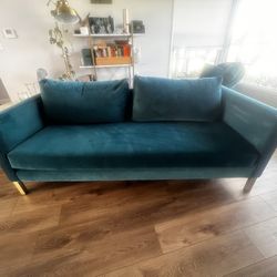 Velvet Upholstered Couch79”