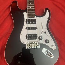  “New” Custom Made Stratocaster 