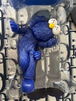 Kaws Time Off Figure