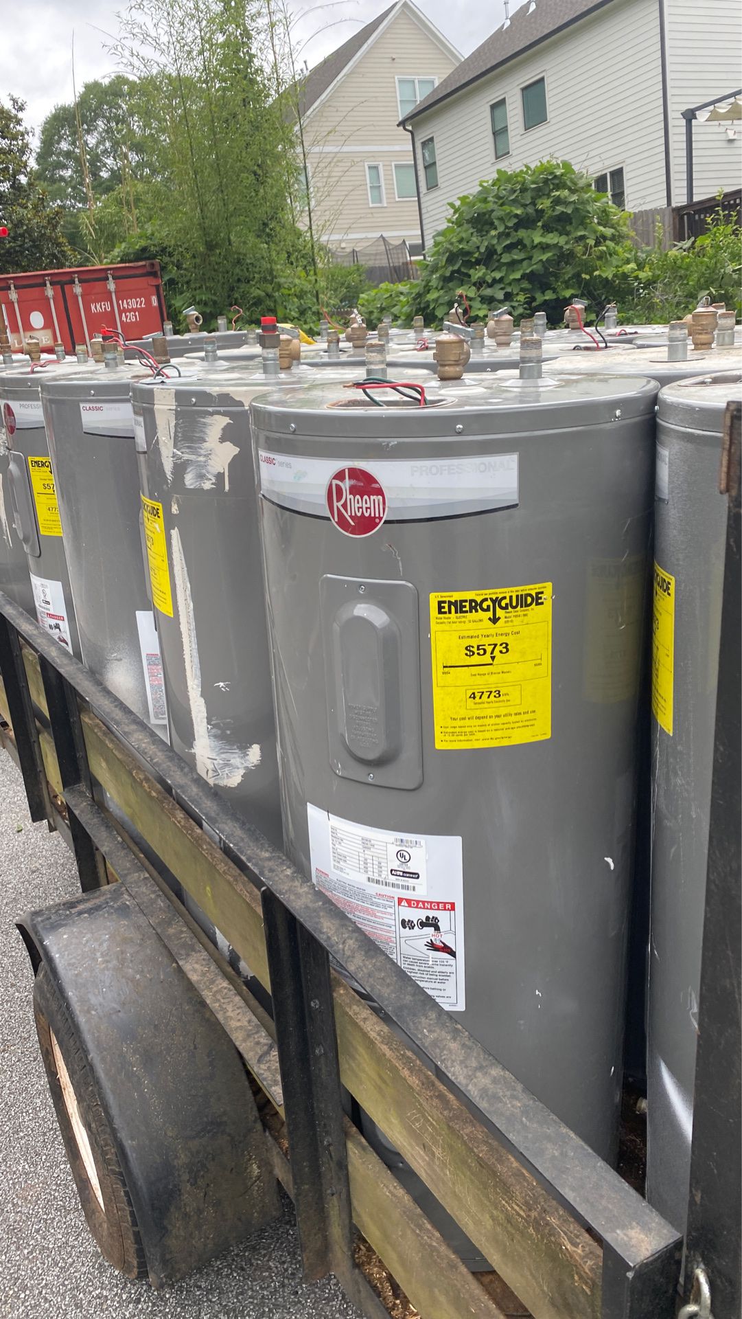 40 gallons electricity water heater
