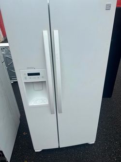 Kenmore Side-by-Side Refrigerator White