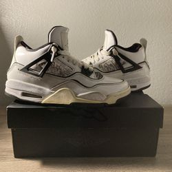 Air Jordan Retro 4 