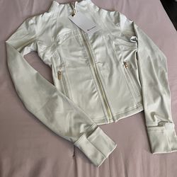 Lululemon Jacket