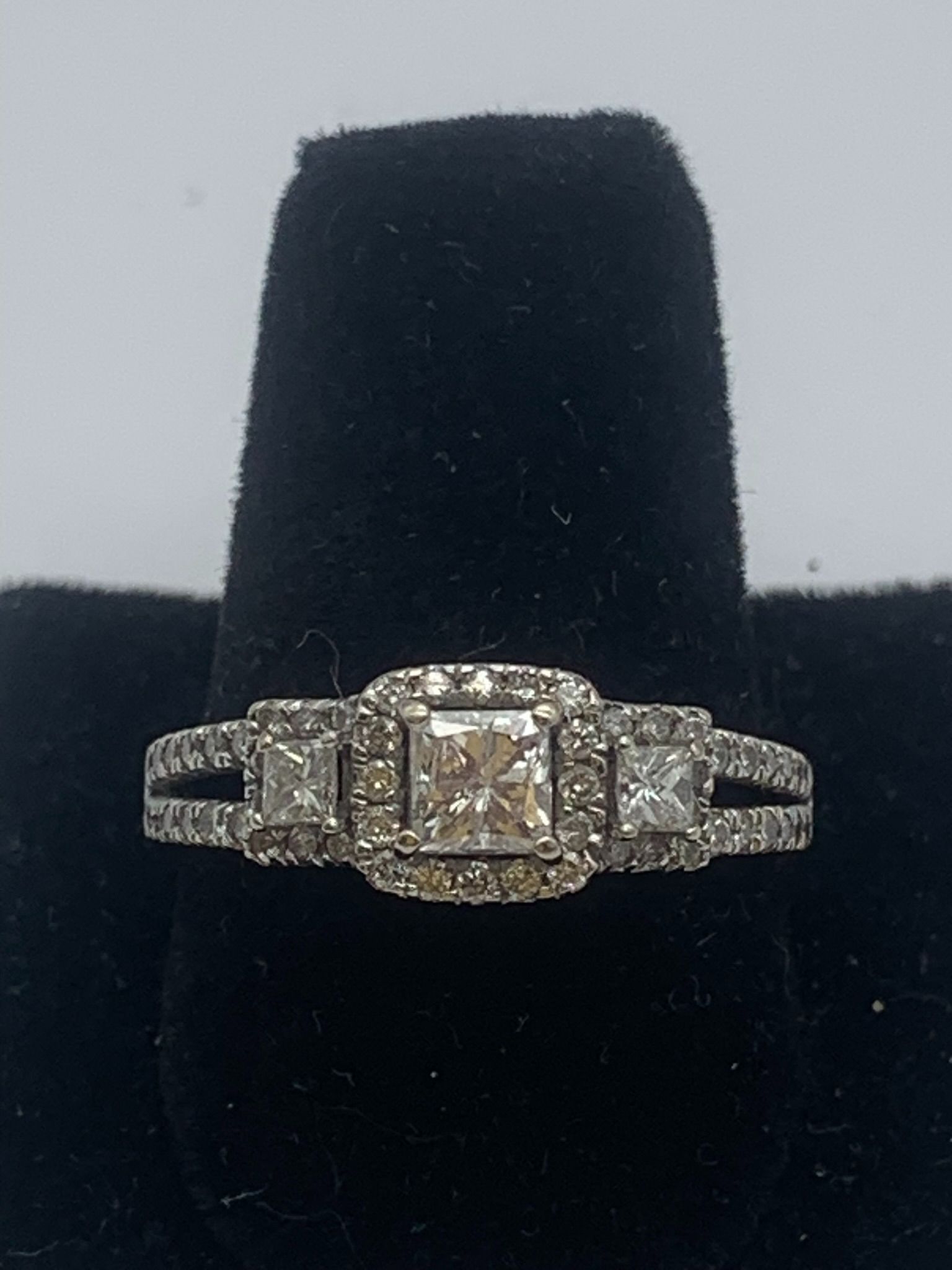 White gold diamond ring #29606