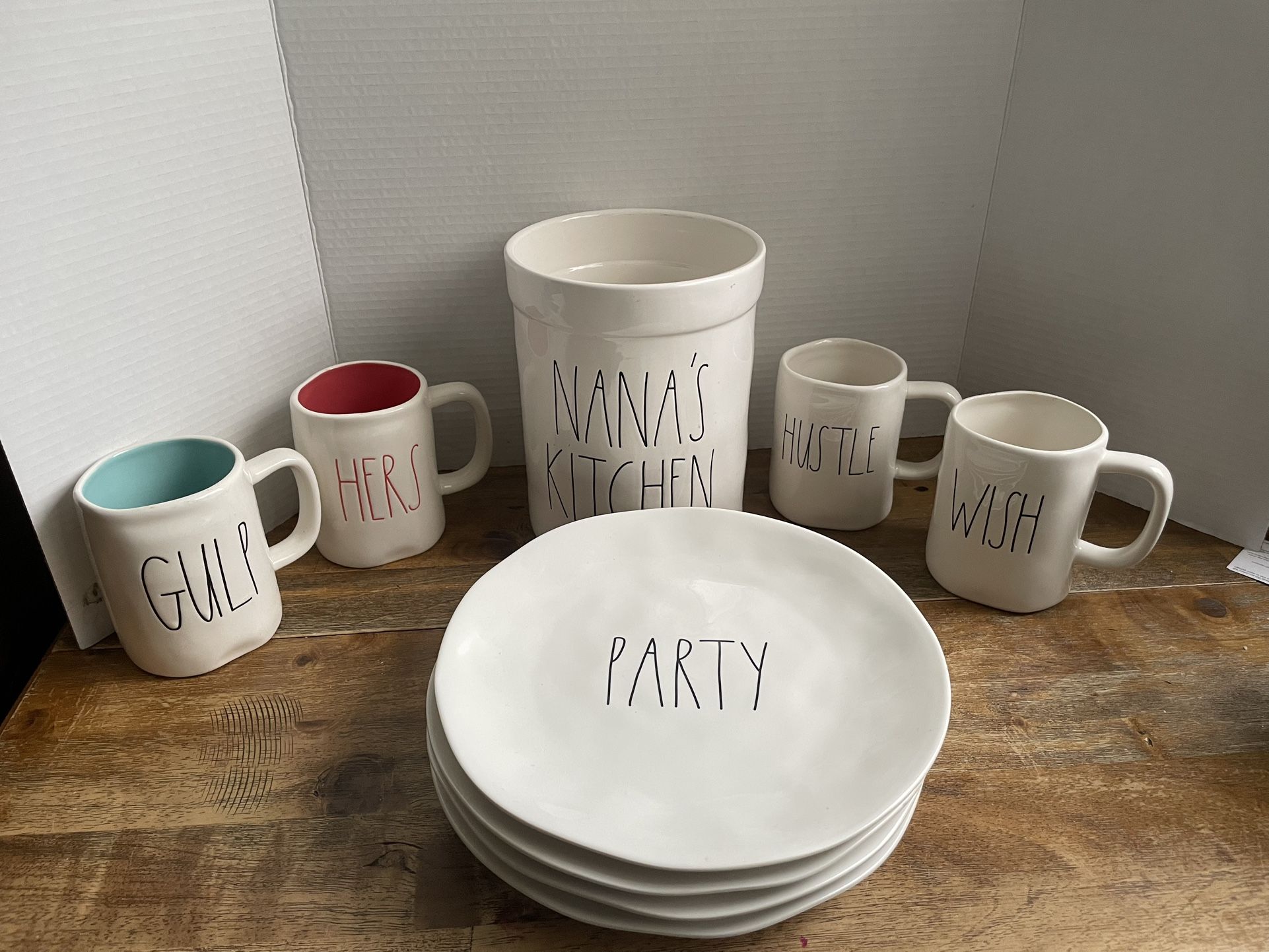 Rae Dunn Artisan Collection Kitchen Set