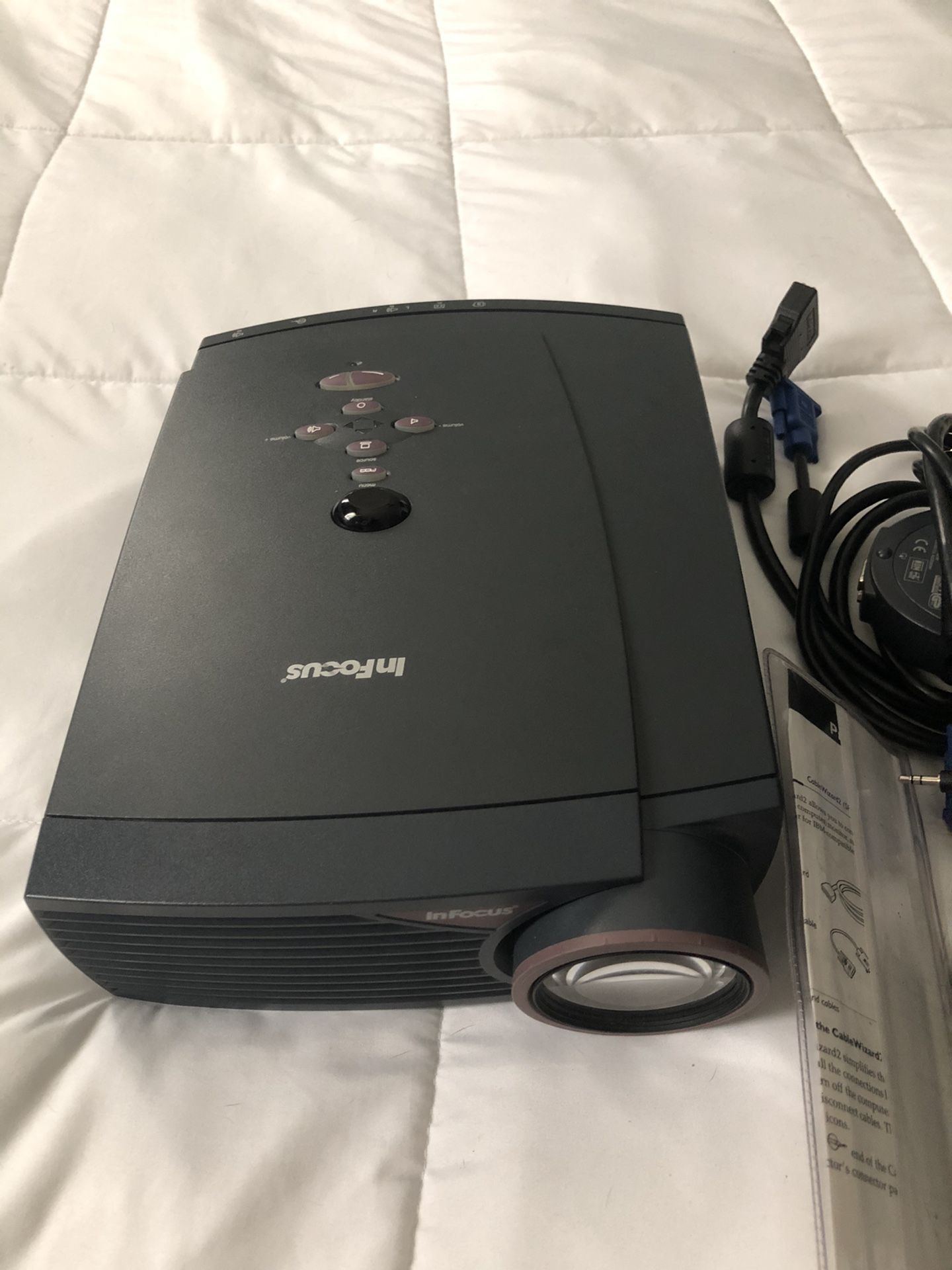 InFocus Projector lp425z