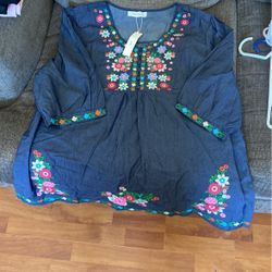 Blusa De Flores XL Azul Mezclilla Nueva