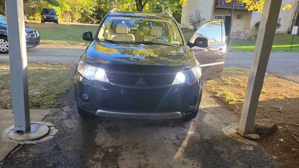 2009 Mitsubishi Outlander
