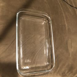 Pyrex 9x14” Baking Dish 