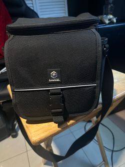 GameCube travel bag/carrying case