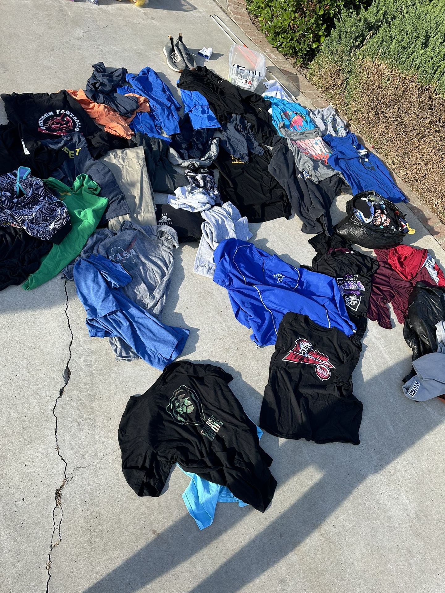 XXL Men’s Shirts/Jackets