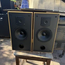 JBL Speakers 