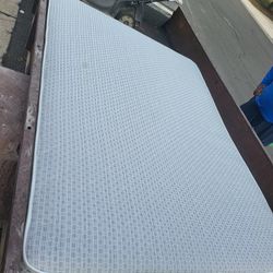 Queen Mattress And Box Spring 