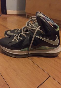 LeBron 10 Prism size 8.5