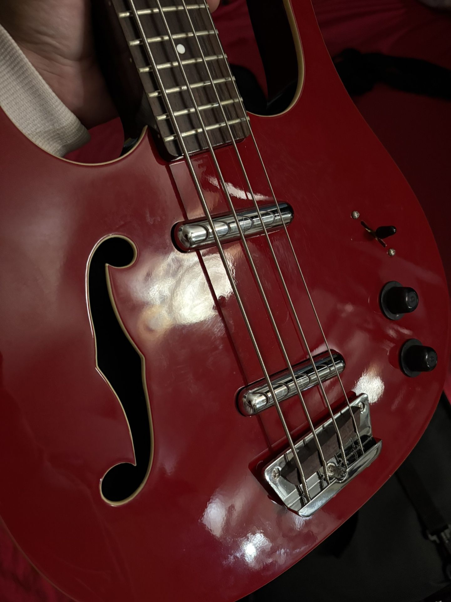 Danelectro Longhorn Short Scale Bass w/gigbag