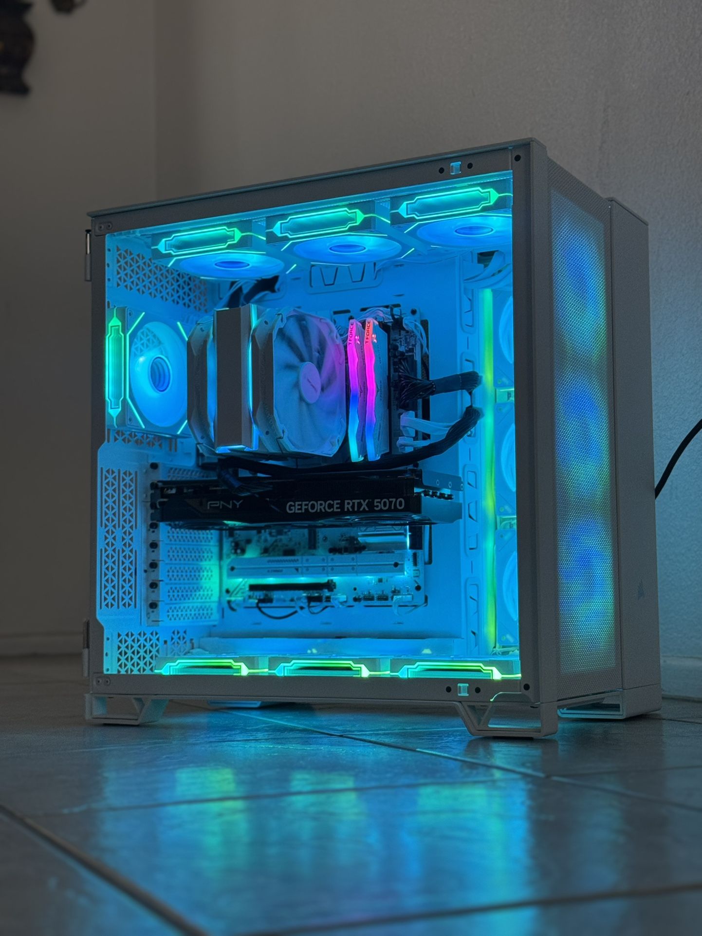 Corsair 6500D Airflow Gaming PC ~ Intel Core Ultra 7 265KF + RTX 5070 12GB OC