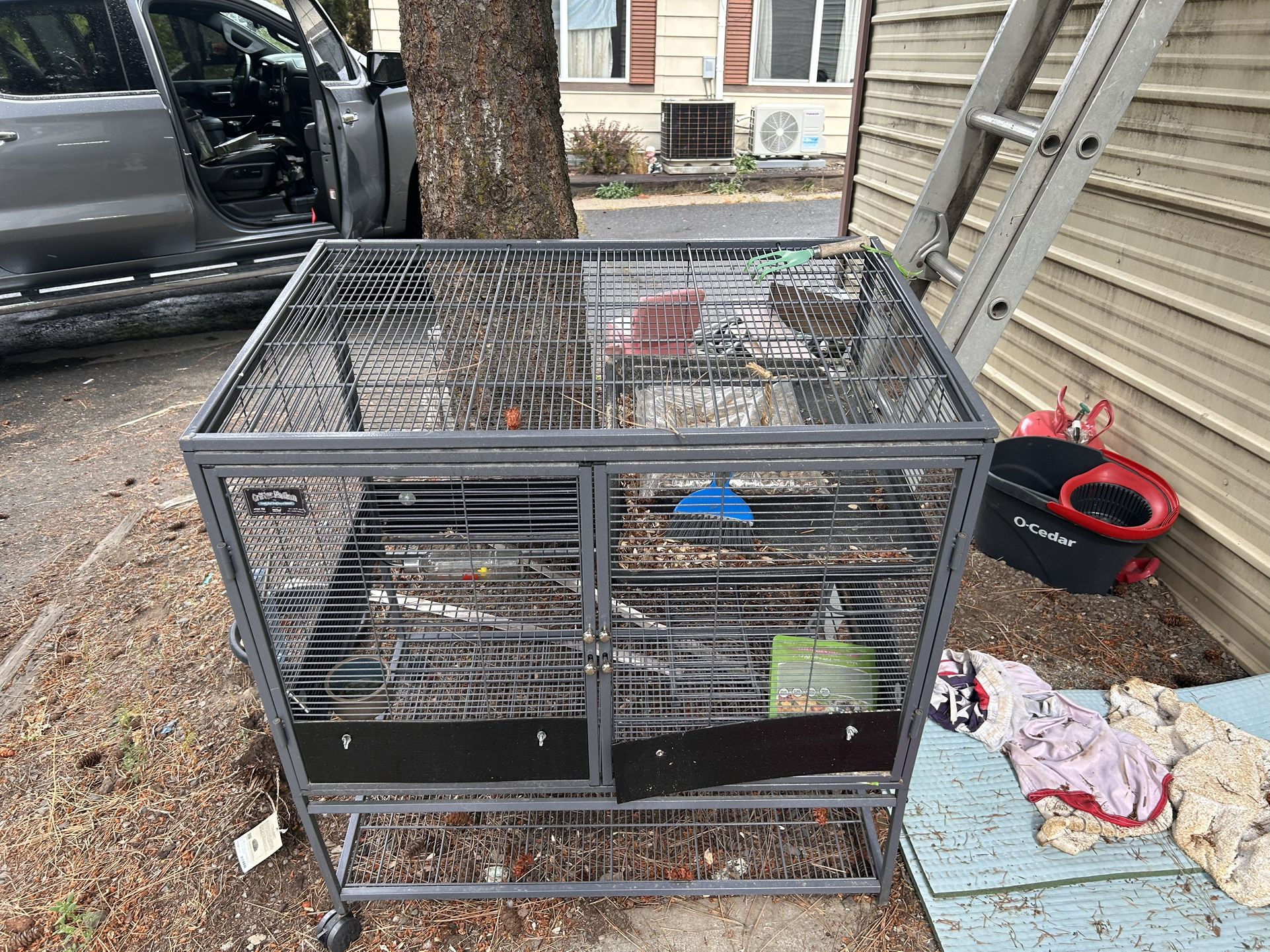 Large Multi Level Cage